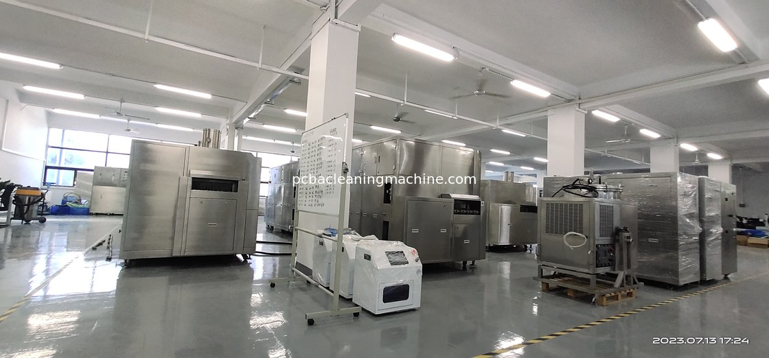 PCBA बैच टाइप स्प्रे वॉश डिफ्लक्स मशीन 3 स्प्रे मैनिफोल्ड्स 2 लेयर्स PCBA बास्केट 1वॉश कैबिनेट;