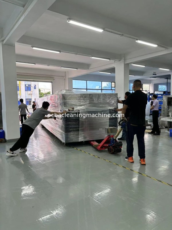 कन्वेयर स्प्रे प्रकार अर्धचालक सफाई मशीन, फिल्टर 0.01umx1pcs, आकार 600mm, वोल्टेज 380V