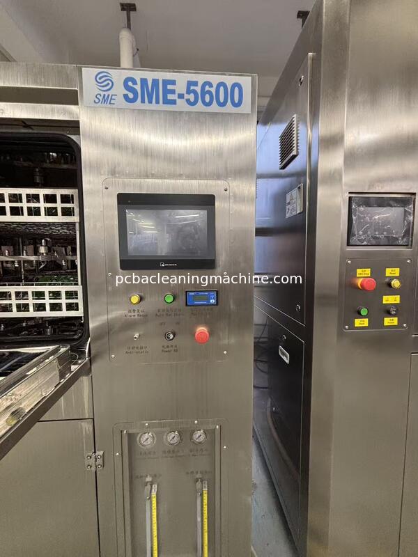 पीसीबी मोटाई 0.5 से 3.0 मिमी SME-5600L पीसीबी सफाई मशीन स्वचालित सफाई उपकरण सर्किट बोर्ड प्रसंस्करण सुनिश्चित करना