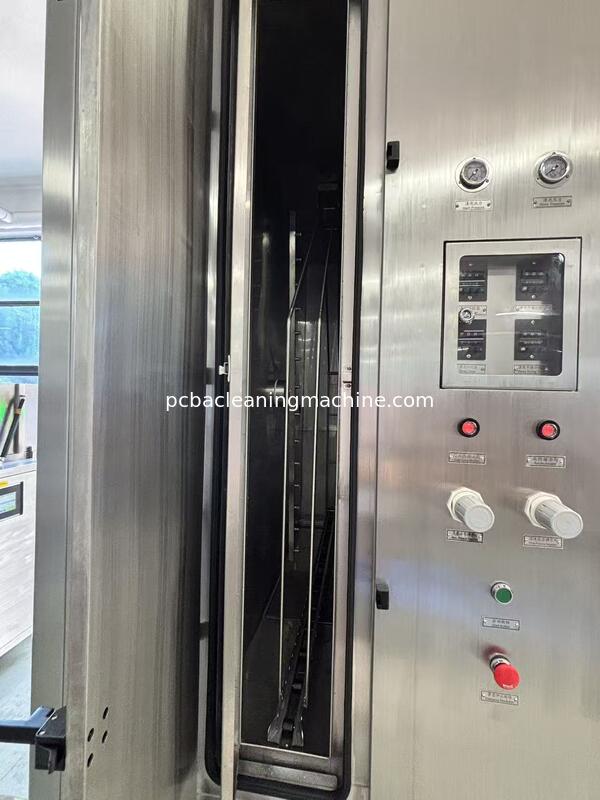 एसएमई-3150 50L वॉश टैंक स्वचालित स्क्रीन सफाई मशीन स्टेनलेस स्टील फ्रेम एबीएस पैनल टिकाऊ स्क्रीन क्लीनर से लैस