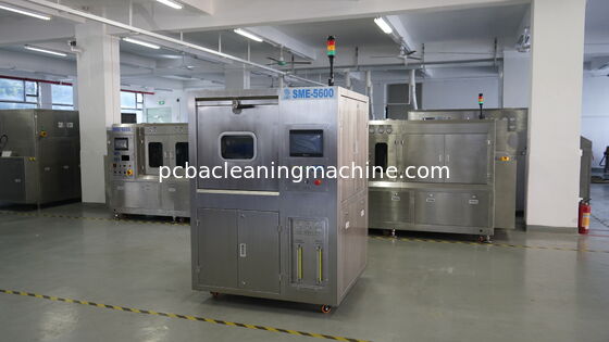 गैस दबाव रेंज 0.4-0.6Mpa पीसीबी सफाई मशीन सफाई प्रक्रिया सफाई इलेक्ट्रॉनिक असेंबली लाइनों के लिए सफाई परिणाम सुनिश्चित करता है